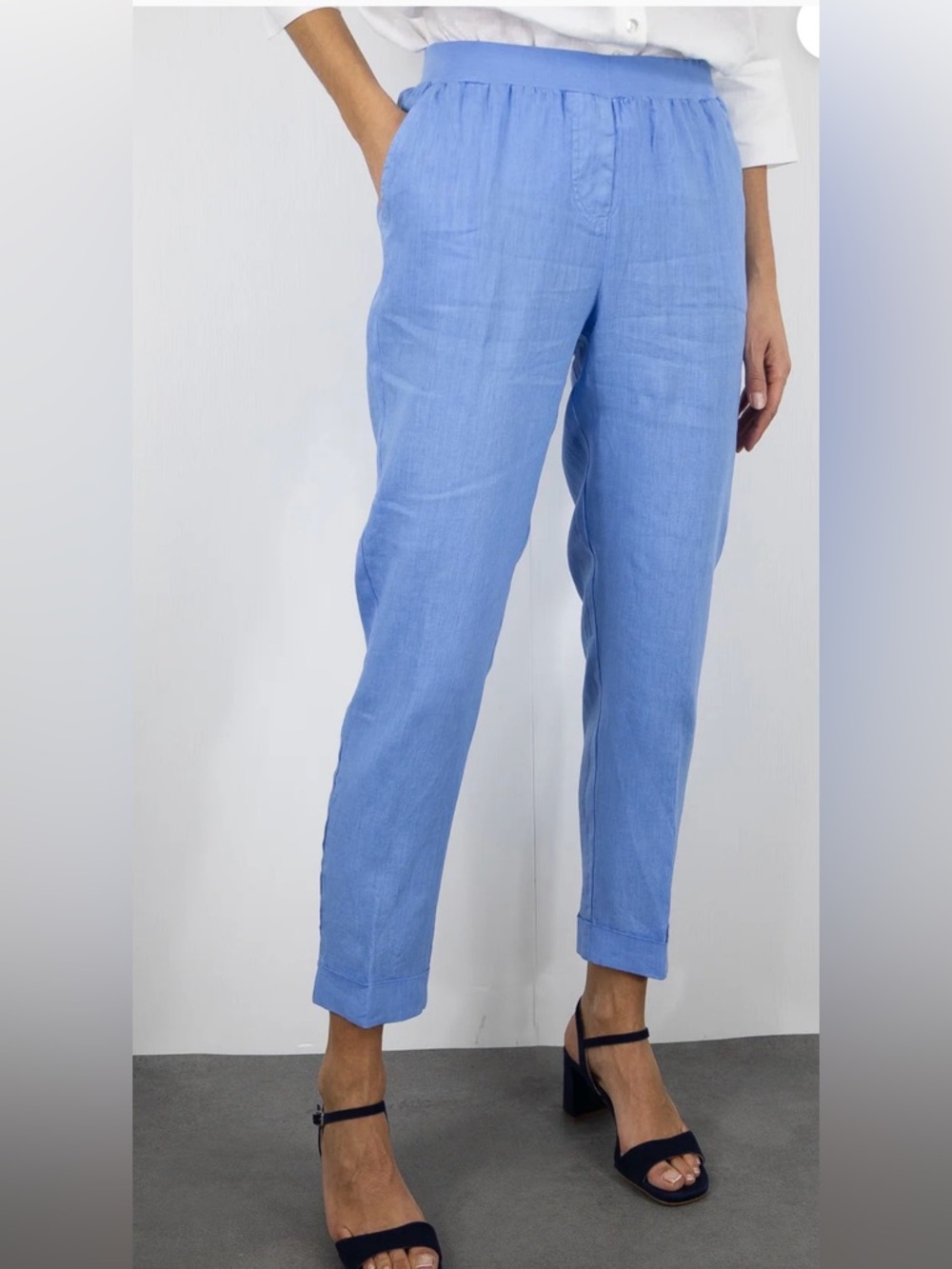 ROSSO35 Blue Linen Blend Pleated Pants 44